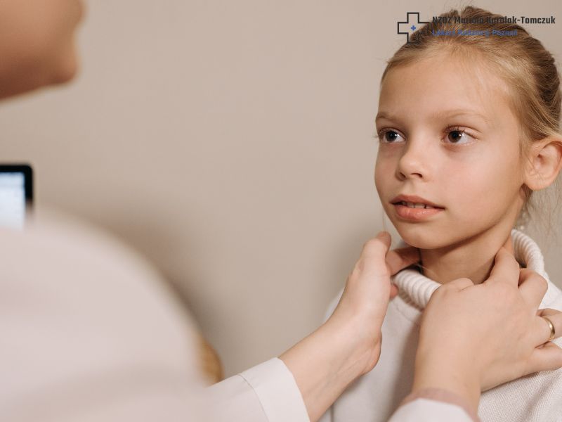 Summer strep throat and "thermal shock" from air conditioning - why do we get throat infections in the middle of summer?